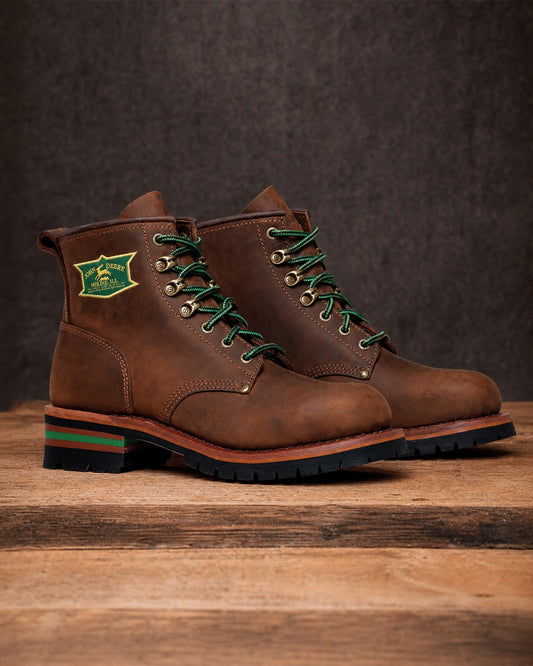 Botas Skechers x John Deere "Cascades"